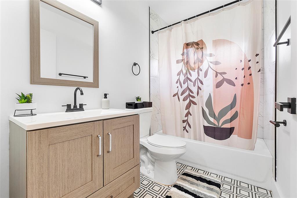 Parkwood V 140-6 B - Residential