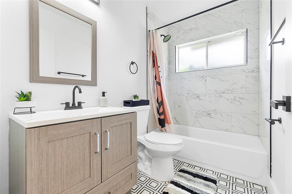 Parkwood V 140-6 B - Residential