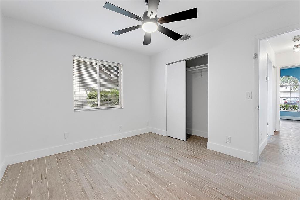Parkwood V 140-6 B - Residential
