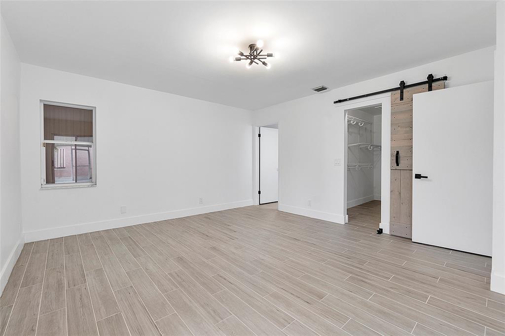 Parkwood V 140-6 B - Residential