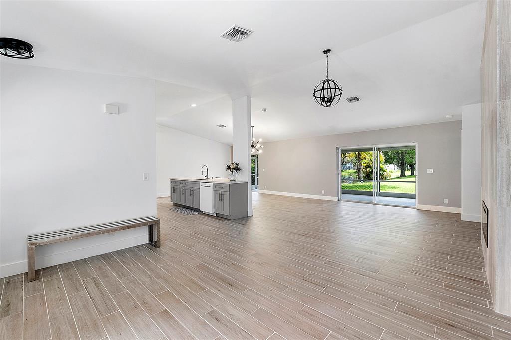 Parkwood V 140-6 B - Residential