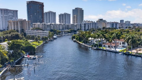 Tiny photo for 3208 SE 12TH Street #301, Pompano Beach, FL 33062 (MLS # B26086655)