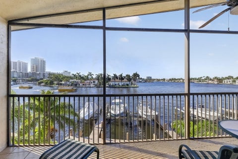 Tiny photo for 3208 SE 12TH Street #301, Pompano Beach, FL 33062 (MLS # B26086655)