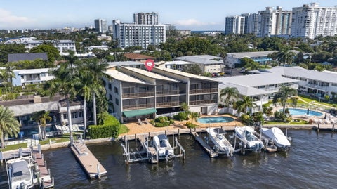 Tiny photo for 3208 SE 12TH Street #301, Pompano Beach, FL 33062 (MLS # B26086655)