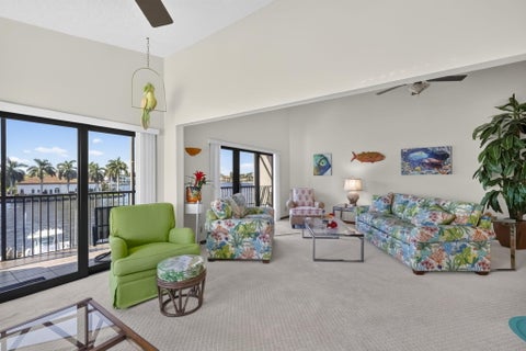 Tiny photo for 3208 SE 12TH Street #301, Pompano Beach, FL 33062 (MLS # B26086655)