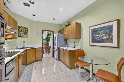 Tiny photo for 3208 SE 12TH Street #301, Pompano Beach, FL 33062 (MLS # B26086655)