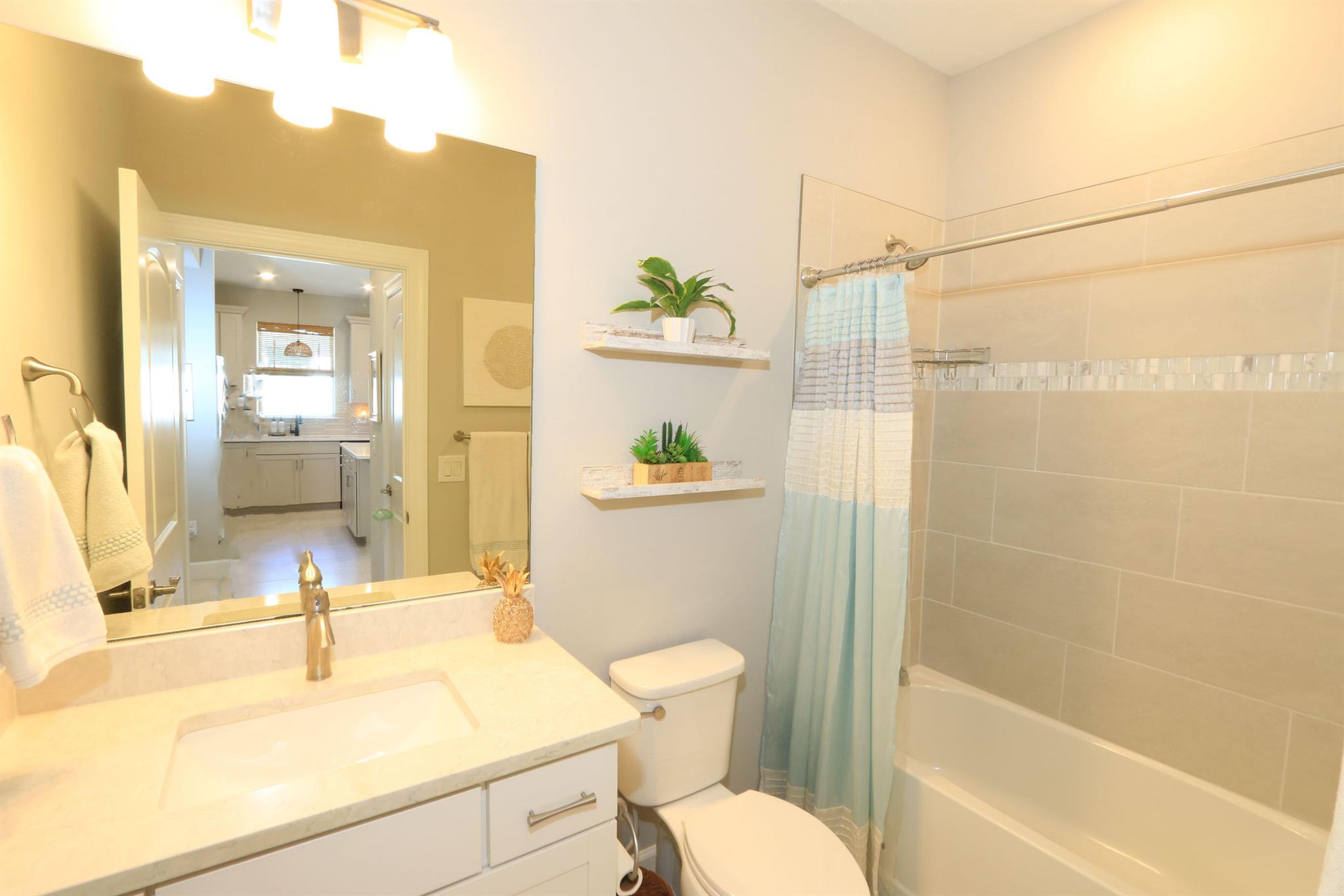 DEL WEBB AT TRADITION PLA - Residential