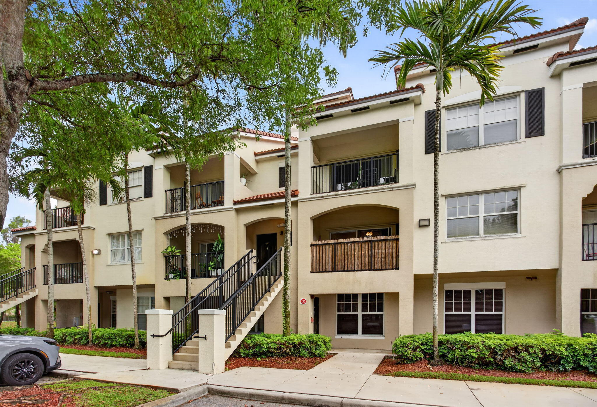 5880 W SAMPLE Road 206