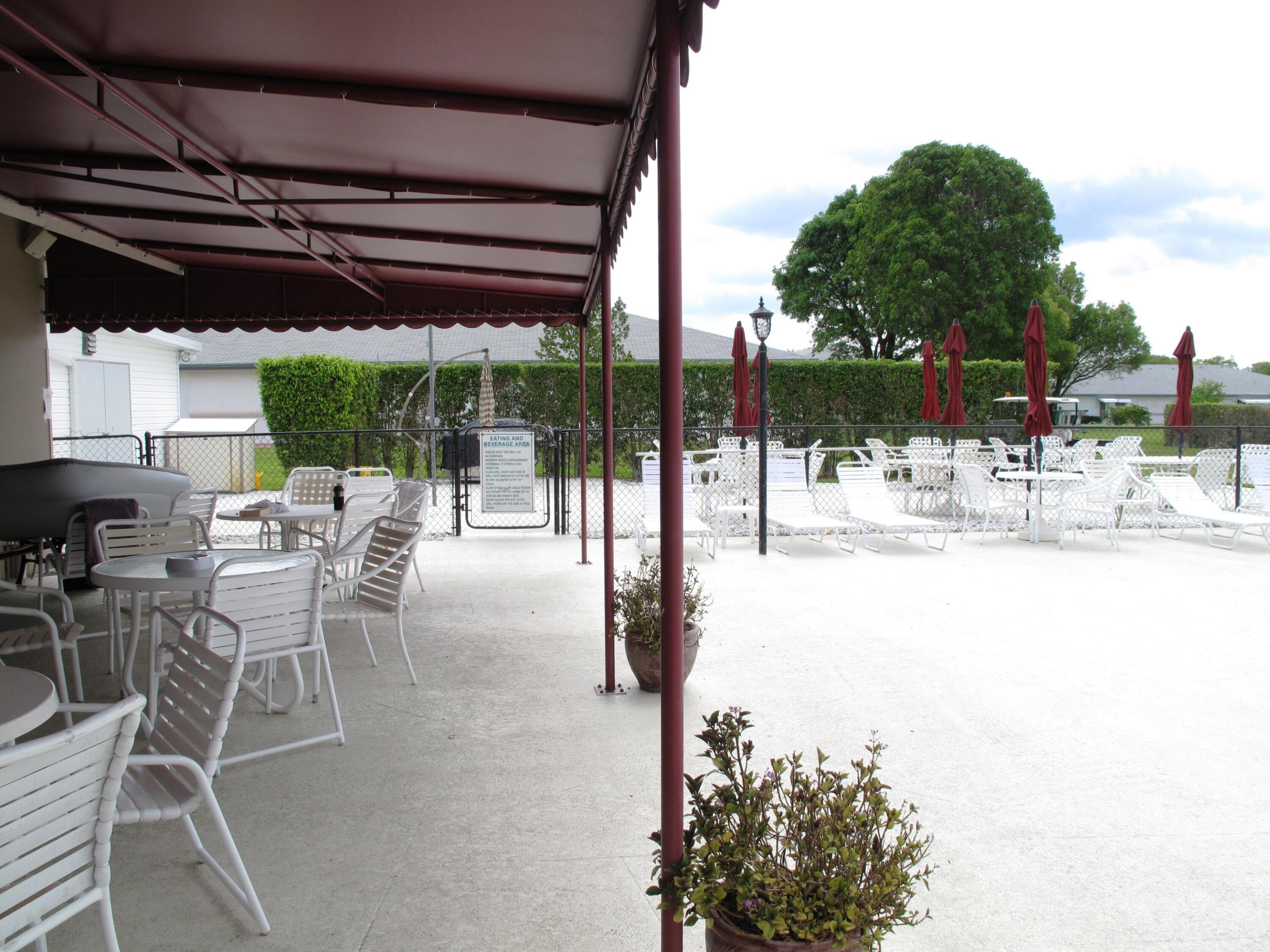 HIGH POINT OF DELRAY SEC 6 CONDO - Residential