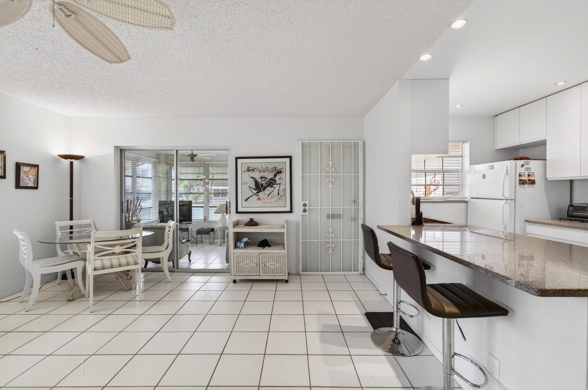 HIGH POINT OF DELRAY SEC 6 CONDO - Residential