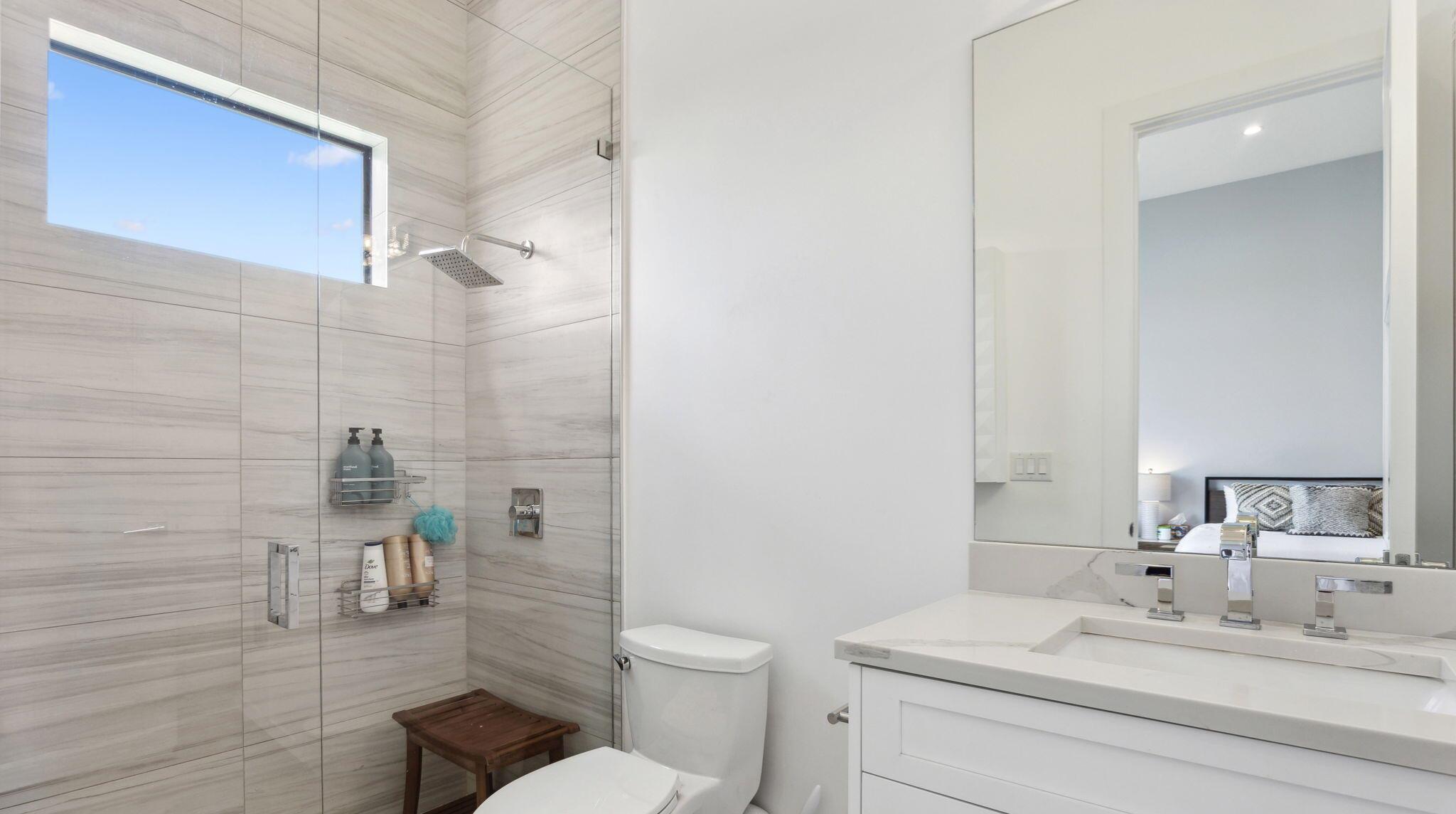 PALM BEACH FARMS CO 3 - Residential