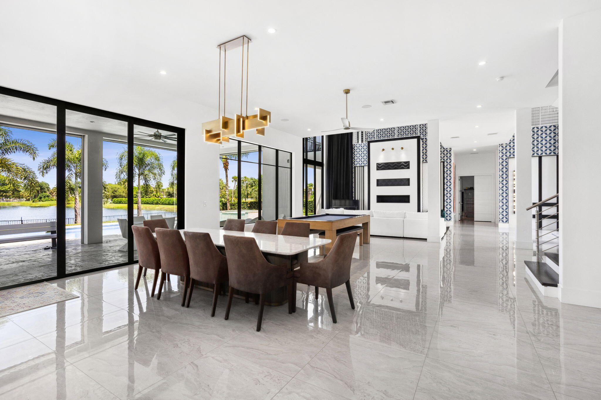 PALM BEACH FARMS CO 3 - Residential