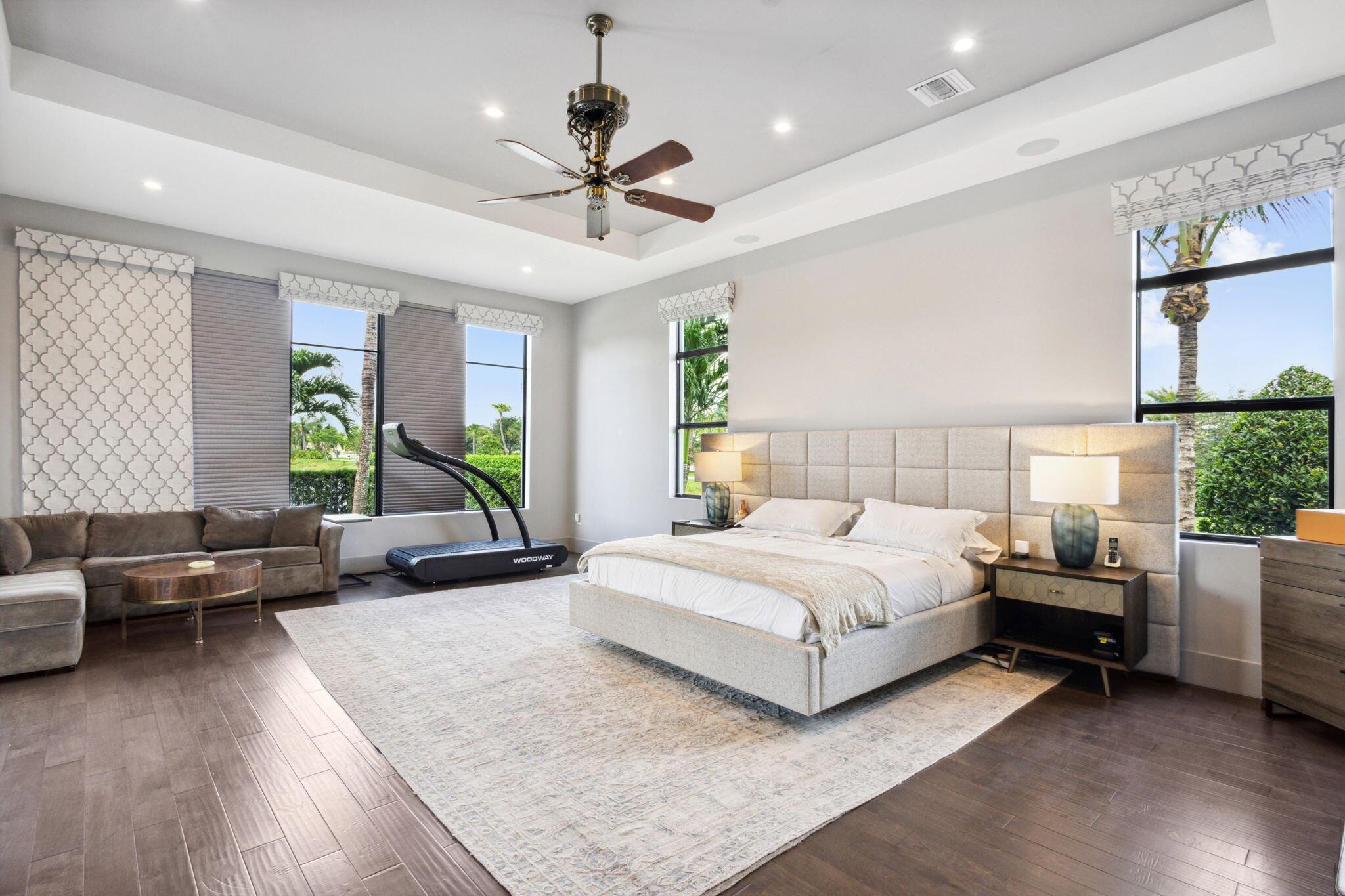 PALM BEACH FARMS CO 3 - Residential