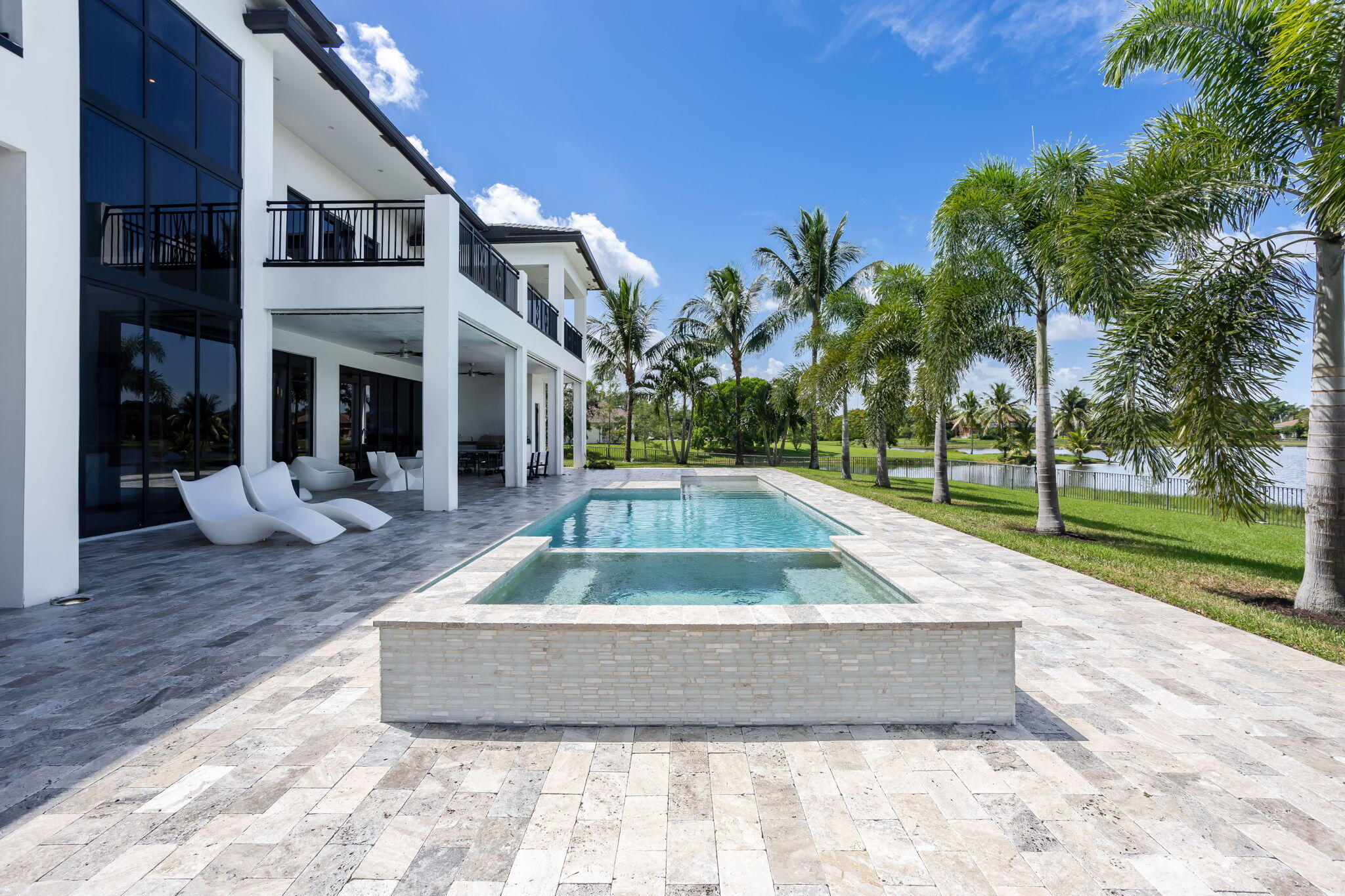 PALM BEACH FARMS CO 3 - Residential