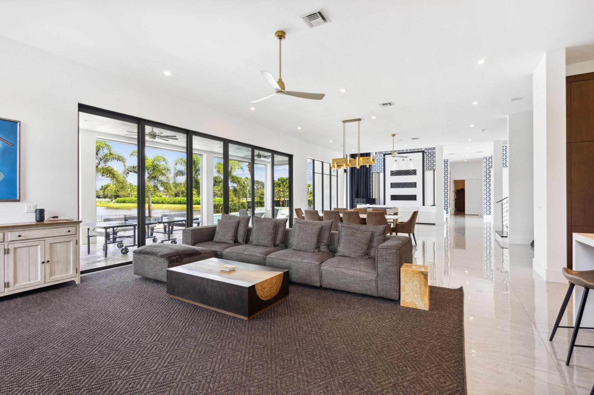 PALM BEACH FARMS CO 3 - Residential