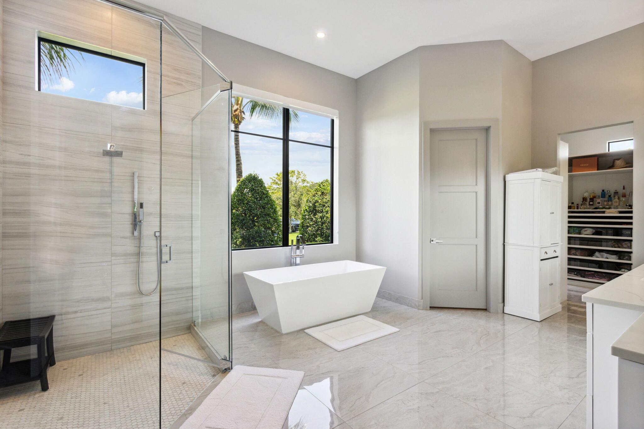 PALM BEACH FARMS CO 3 - Residential