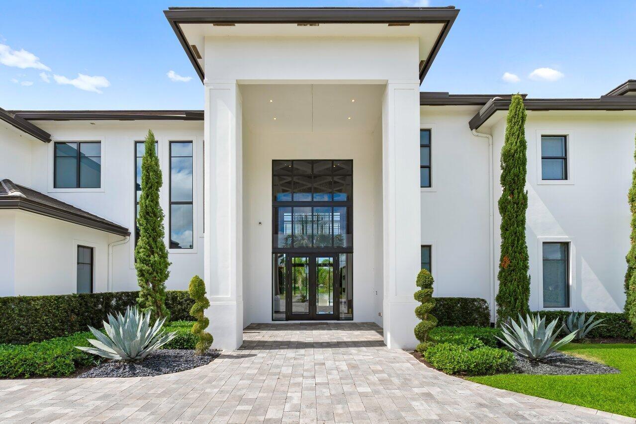 PALM BEACH FARMS CO 3 - Residential