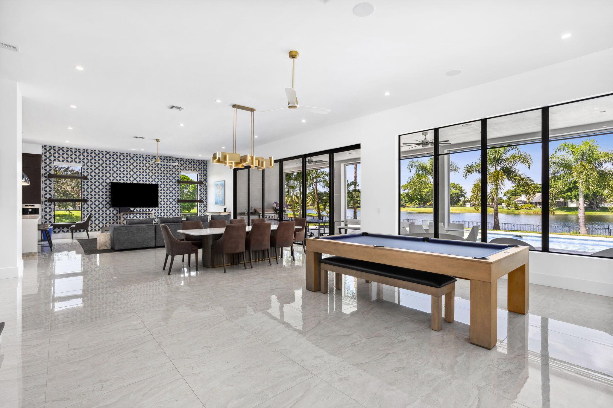 PALM BEACH FARMS CO 3 - Residential