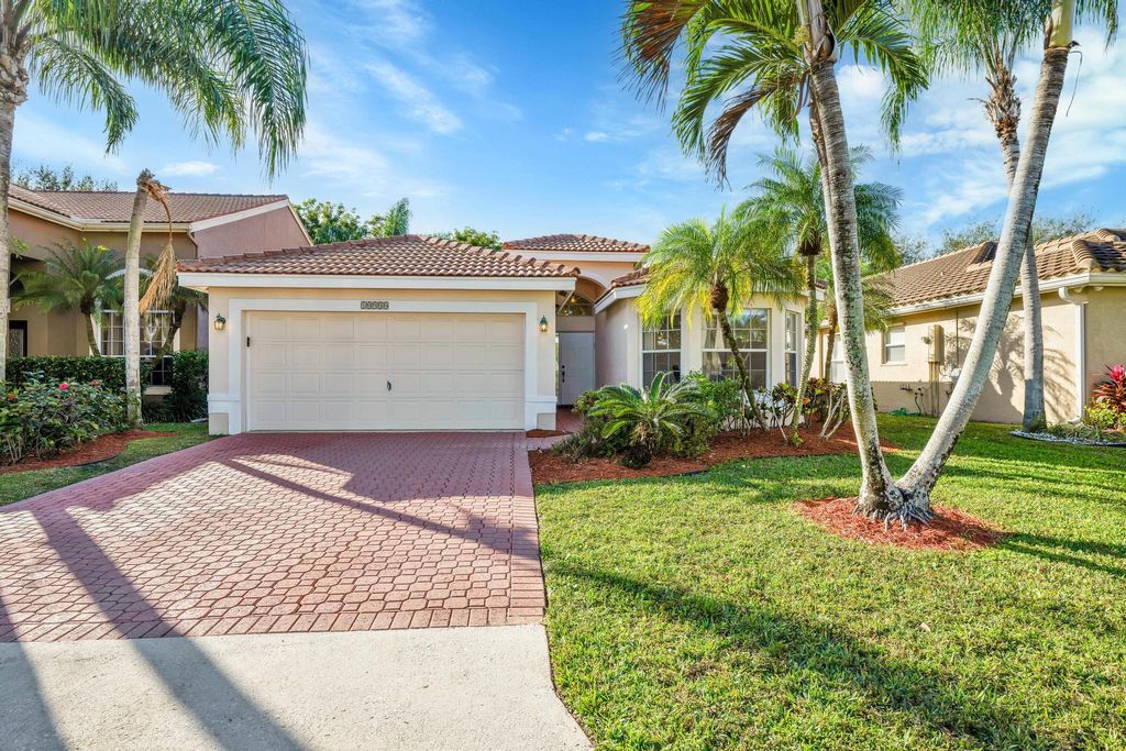 Photo of 10940 Crescendo Circle, Boca Raton, FL 33498 (MLS # R11057810)