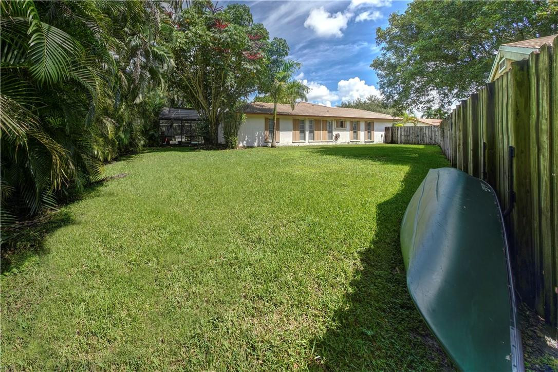 JACARANDA LAKES SEC 4 - Residential