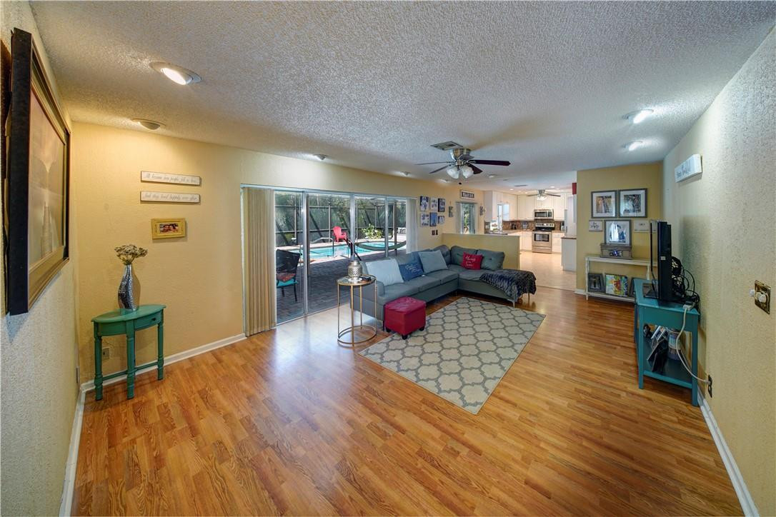 JACARANDA LAKES SEC 4 - Residential