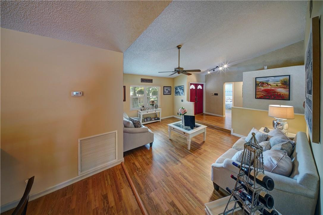 JACARANDA LAKES SEC 4 - Residential