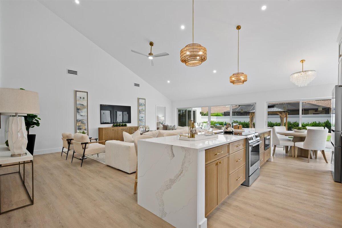 126 Cape Pointe Circle