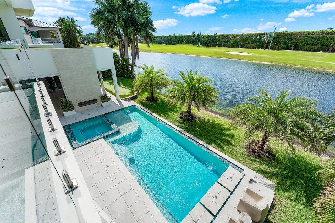 ST ANDREWS COUNTRY CLUB - Residential