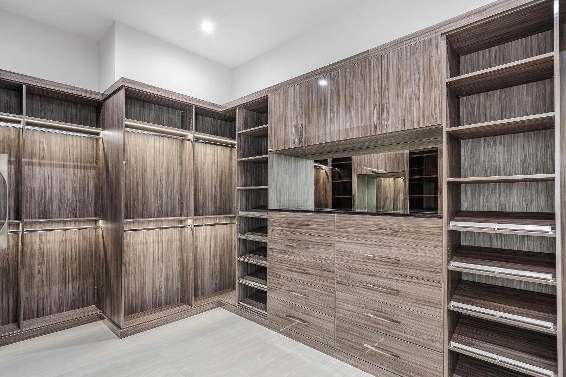 ST ANDREWS COUNTRY CLUB - Residential