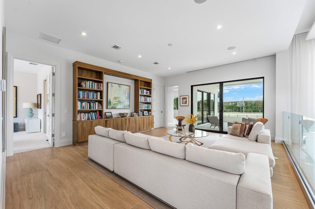 ST ANDREWS COUNTRY CLUB - Residential