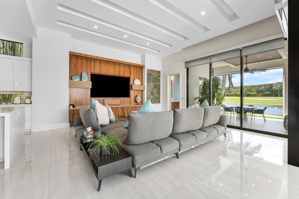 ST ANDREWS COUNTRY CLUB - Residential