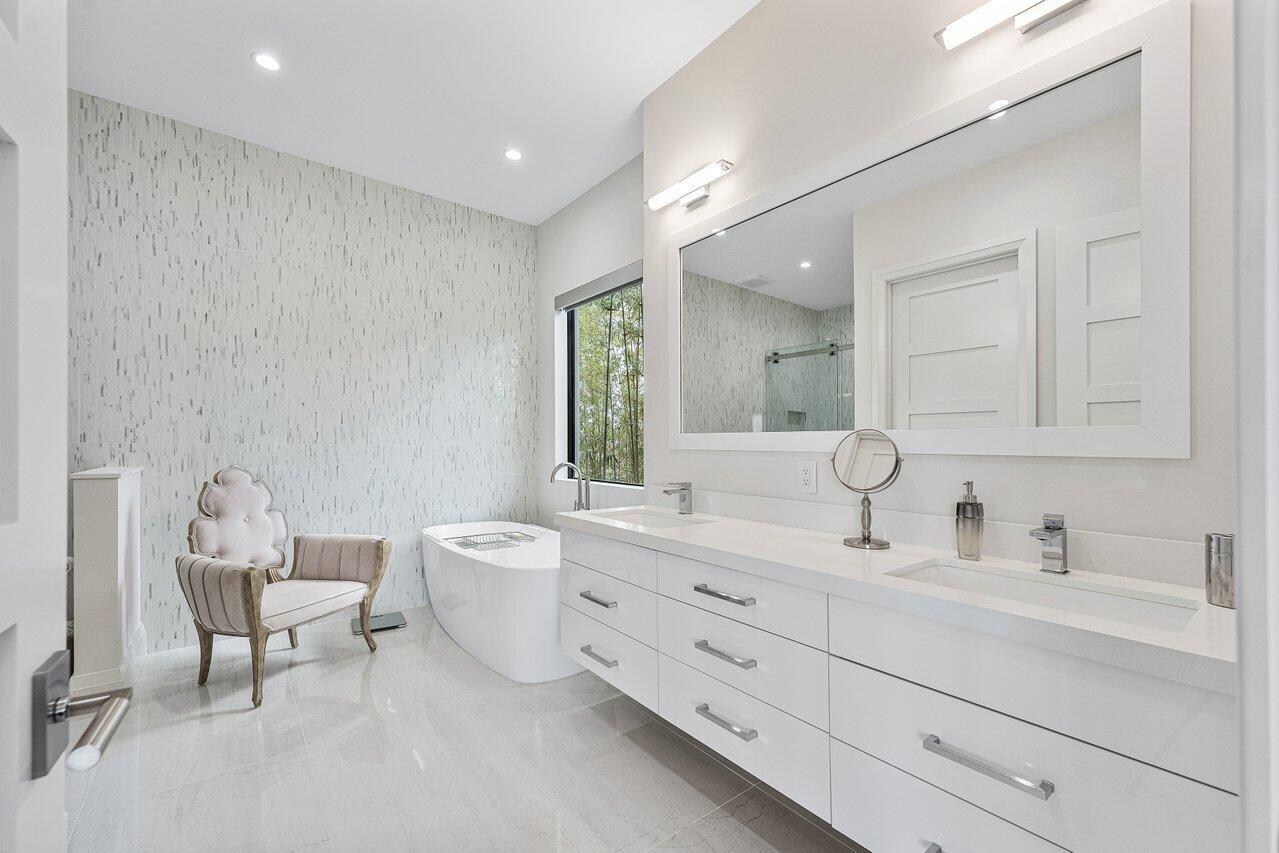 ST ANDREWS COUNTRY CLUB - Residential