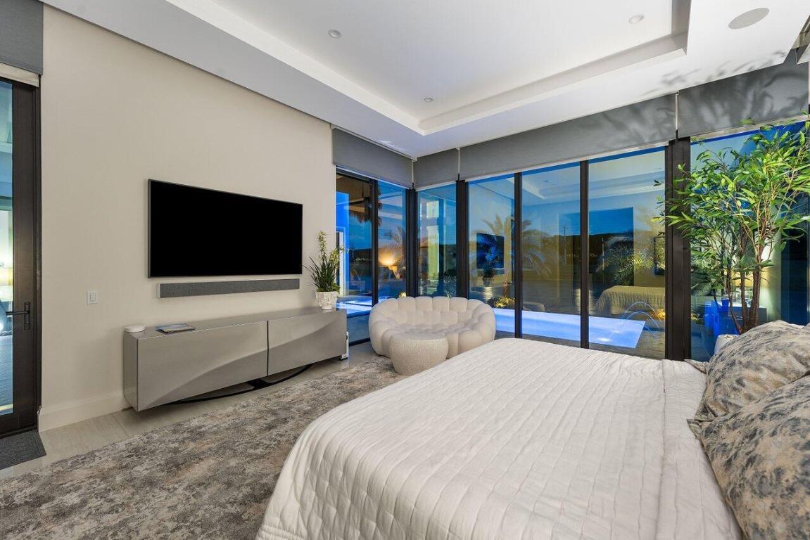 ST ANDREWS COUNTRY CLUB - Residential