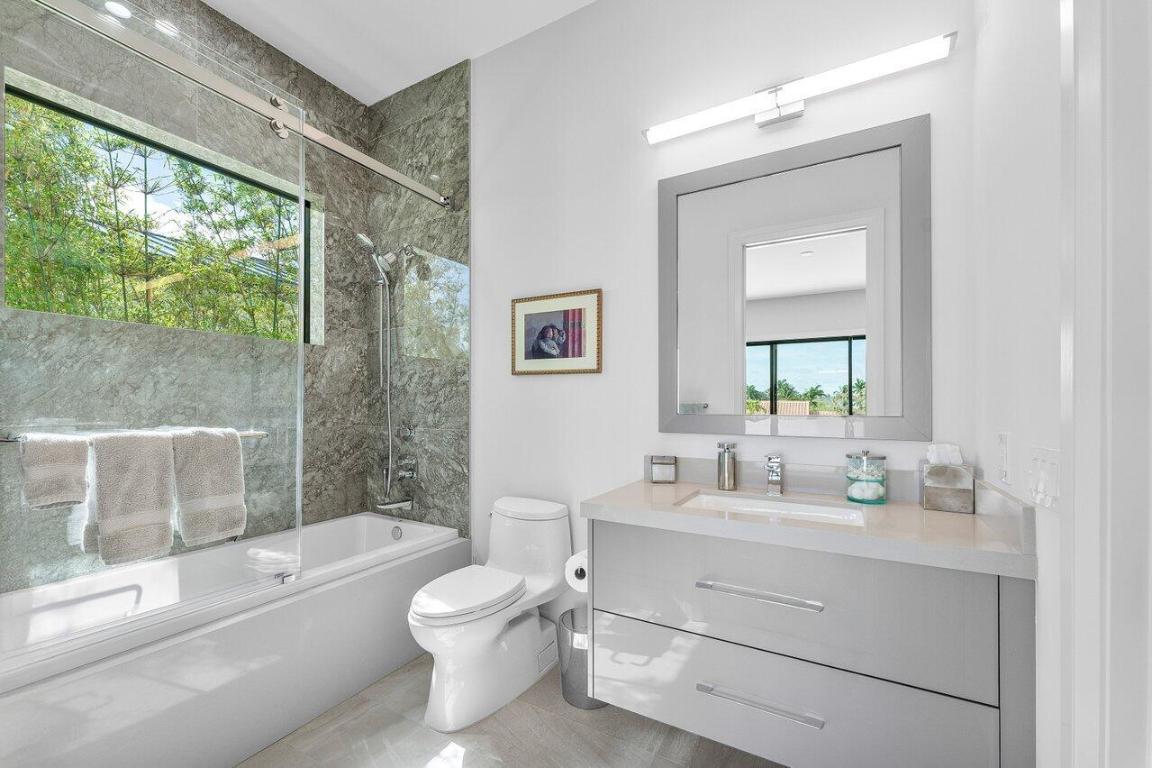 ST ANDREWS COUNTRY CLUB - Residential