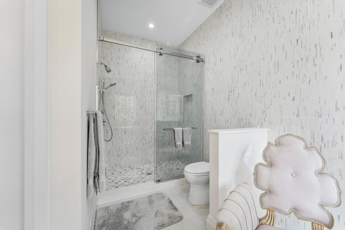 ST ANDREWS COUNTRY CLUB - Residential