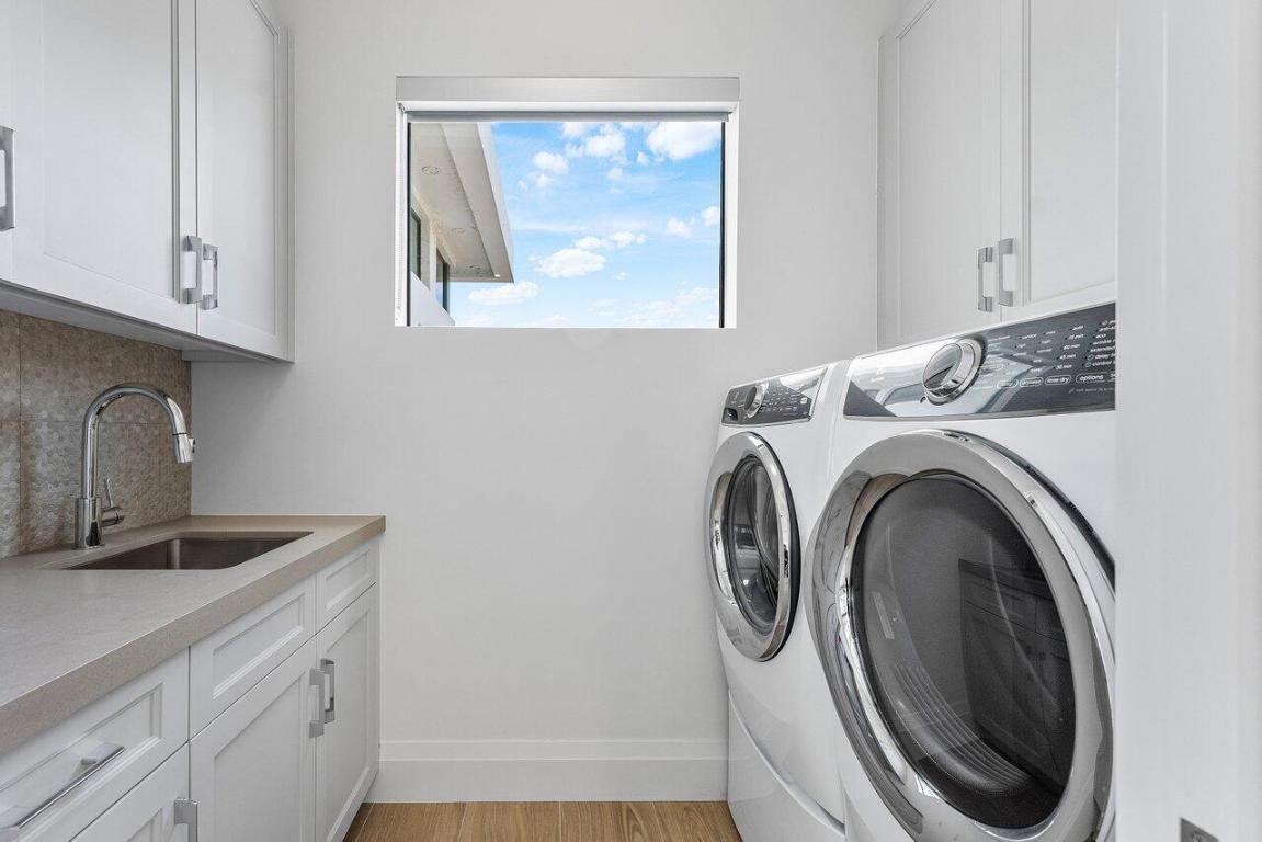 ST ANDREWS COUNTRY CLUB - Residential