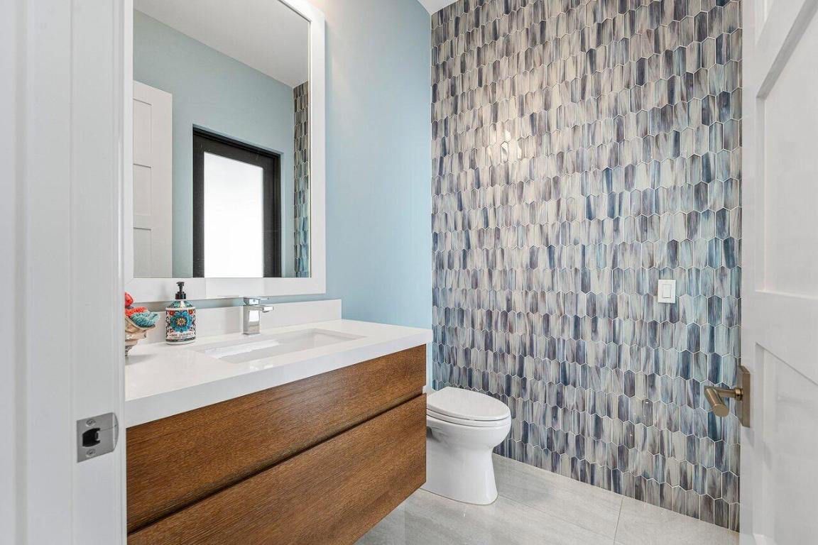 ST ANDREWS COUNTRY CLUB - Residential