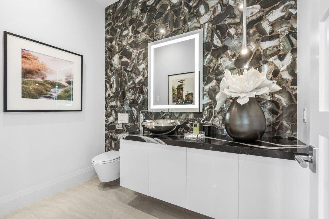 ST ANDREWS COUNTRY CLUB - Residential