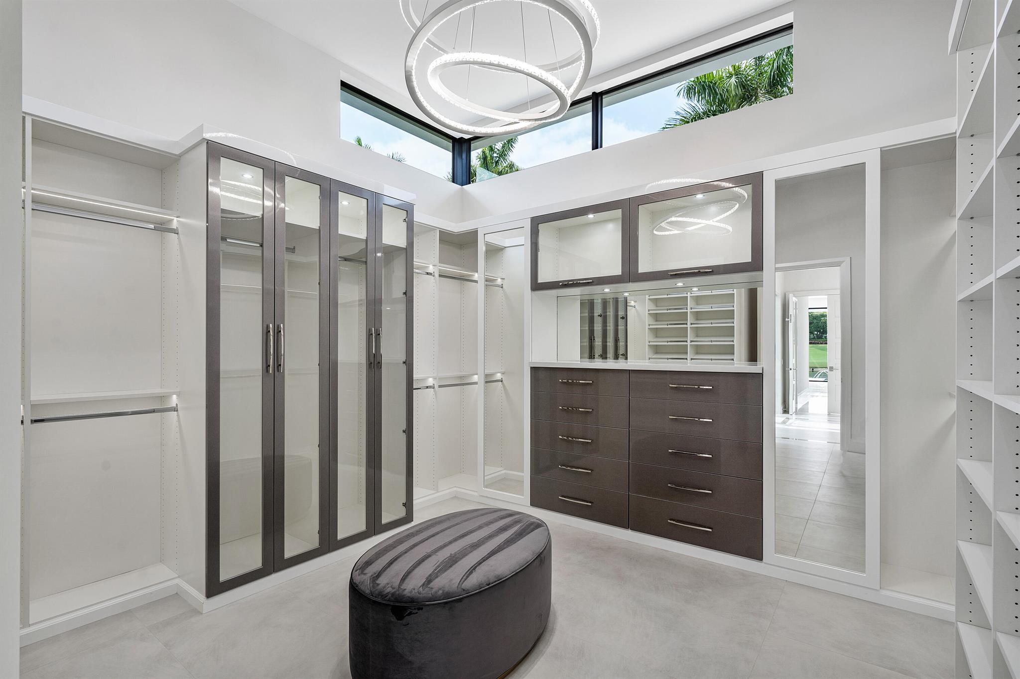 ST ANDREWS COUNTRY CLUB - Residential