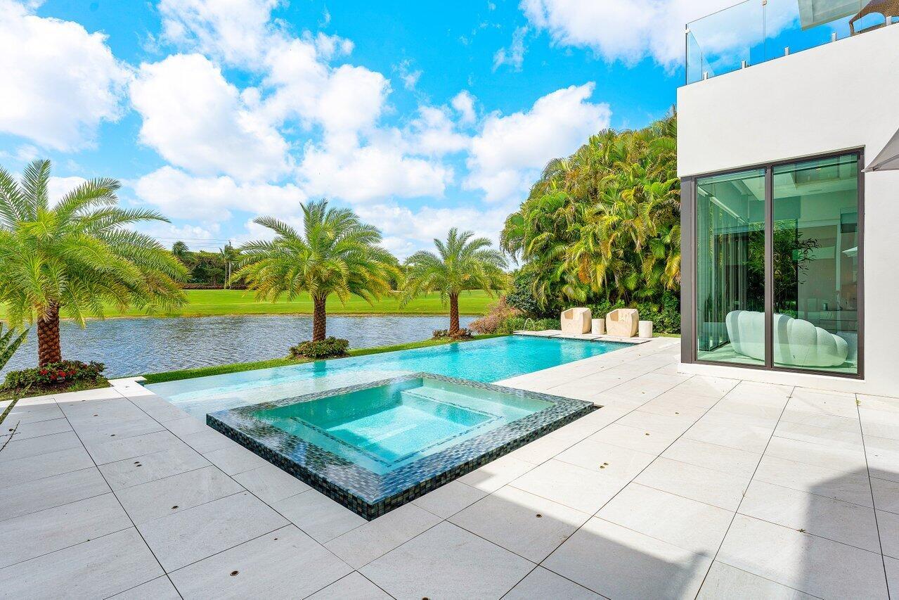 ST ANDREWS COUNTRY CLUB - Residential