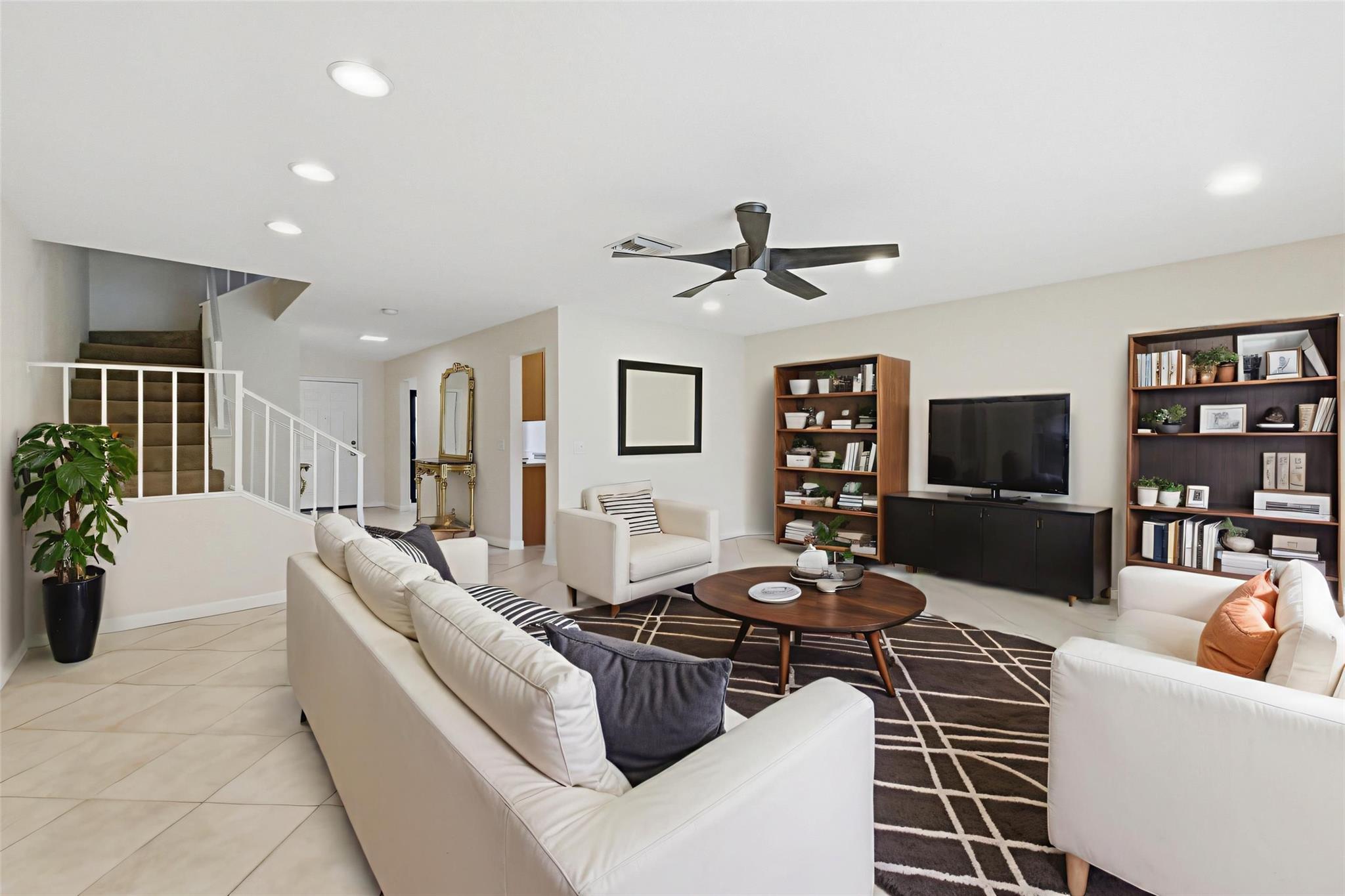 9232 Pecky Cypress Lane 2-D