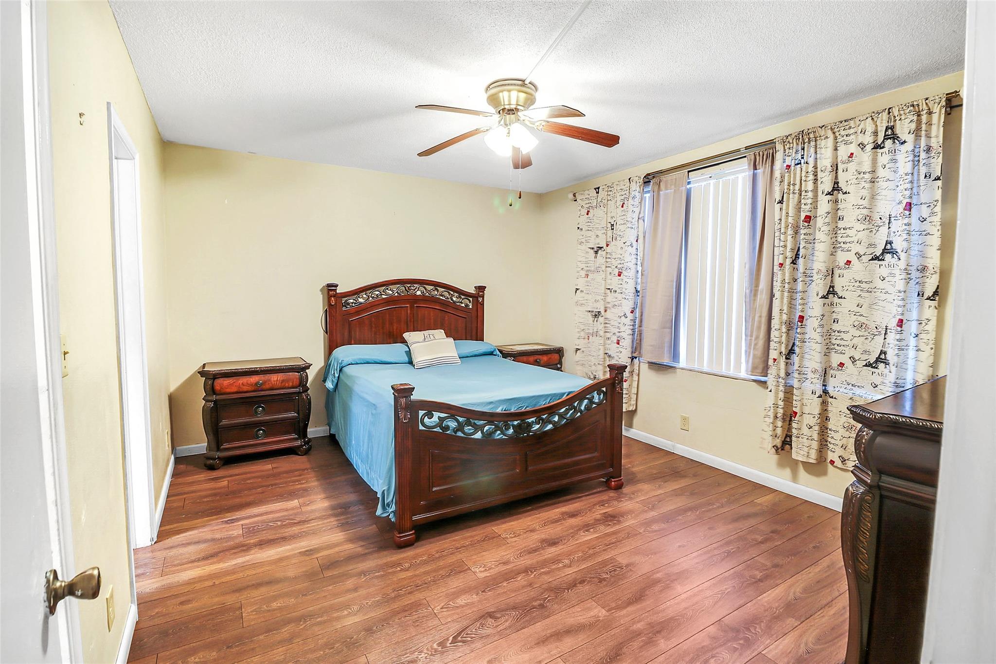 Berkeley Manor - Residential