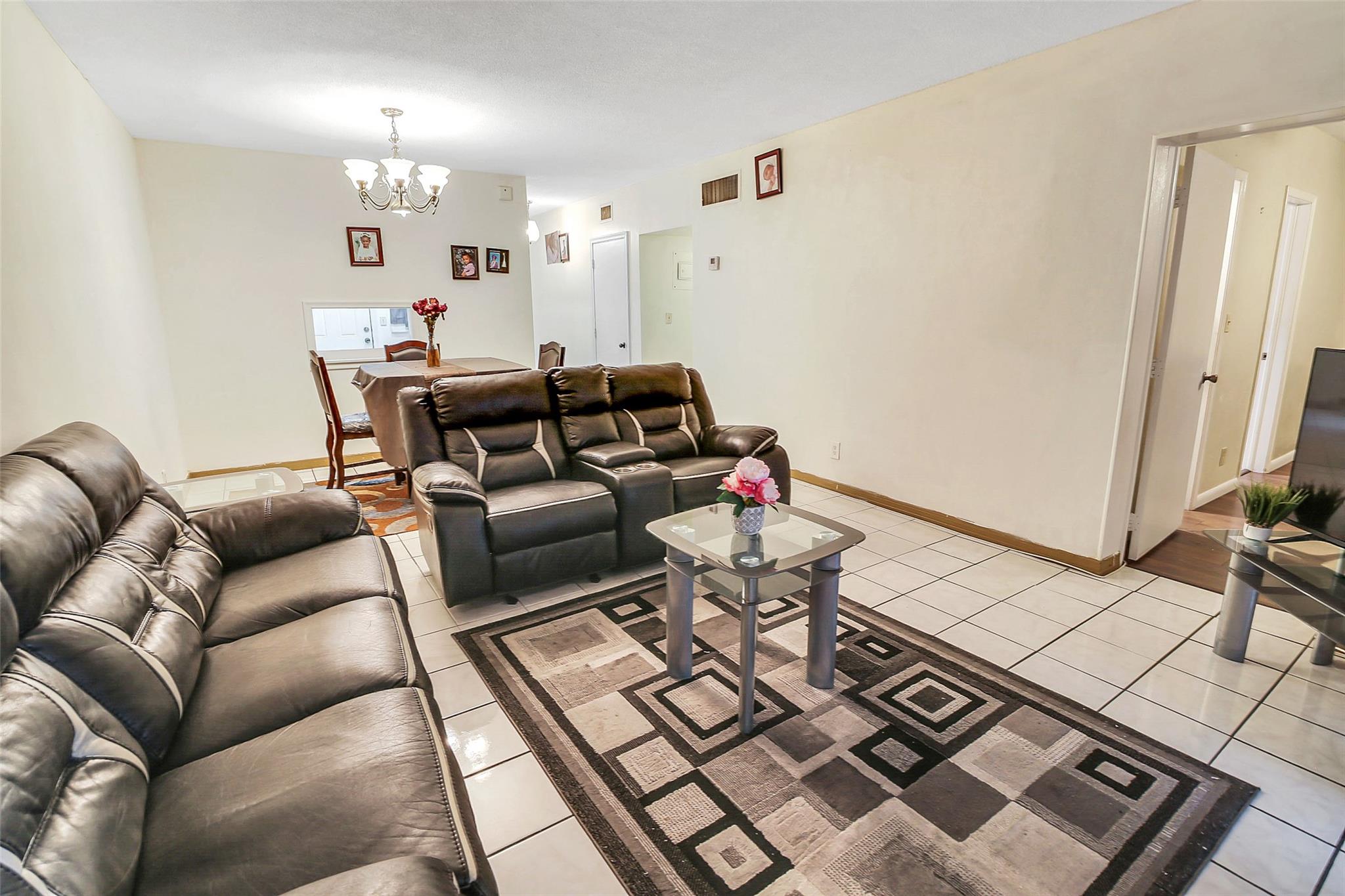 Berkeley Manor - Residential