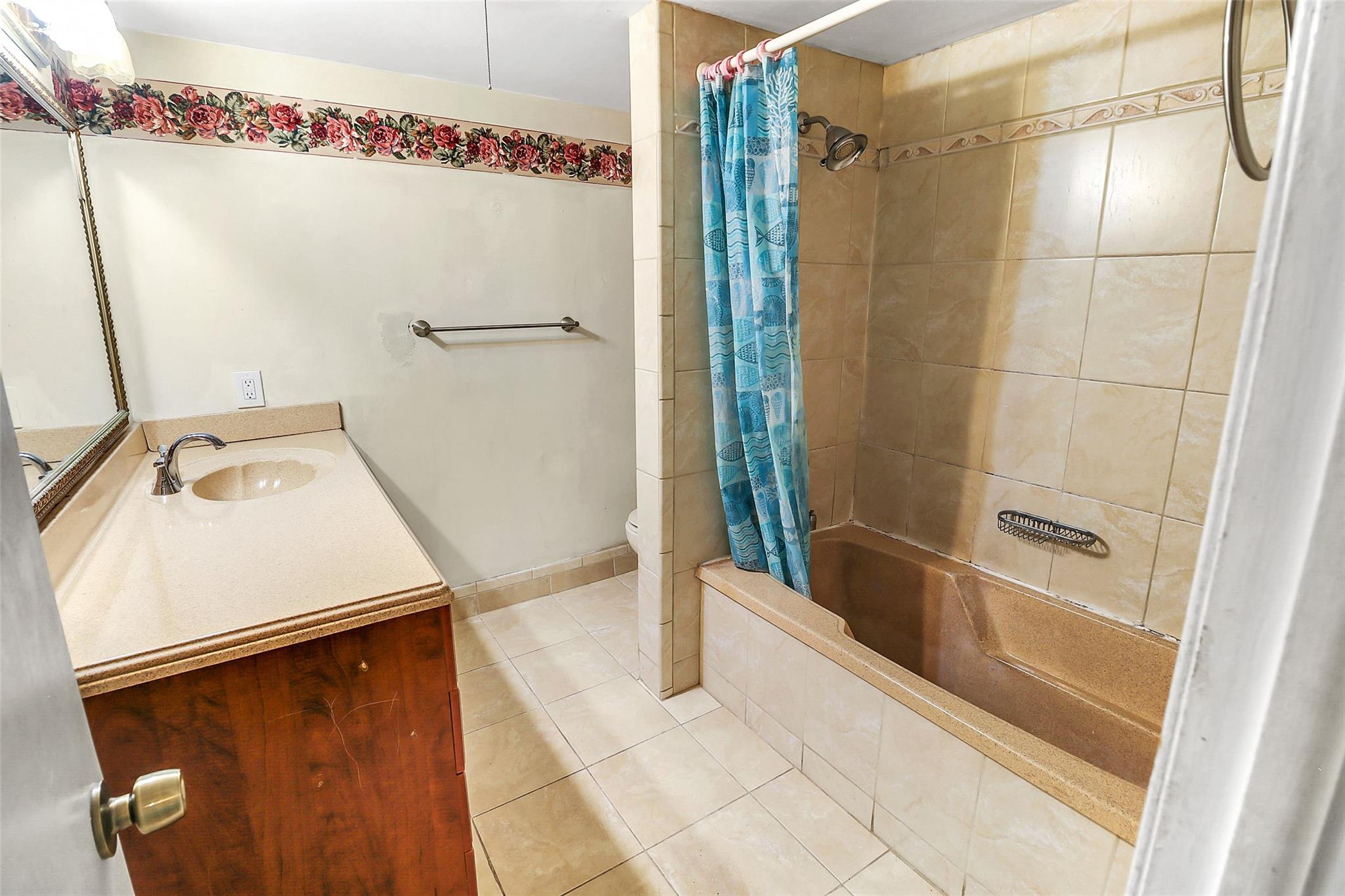 Berkeley Manor - Residential