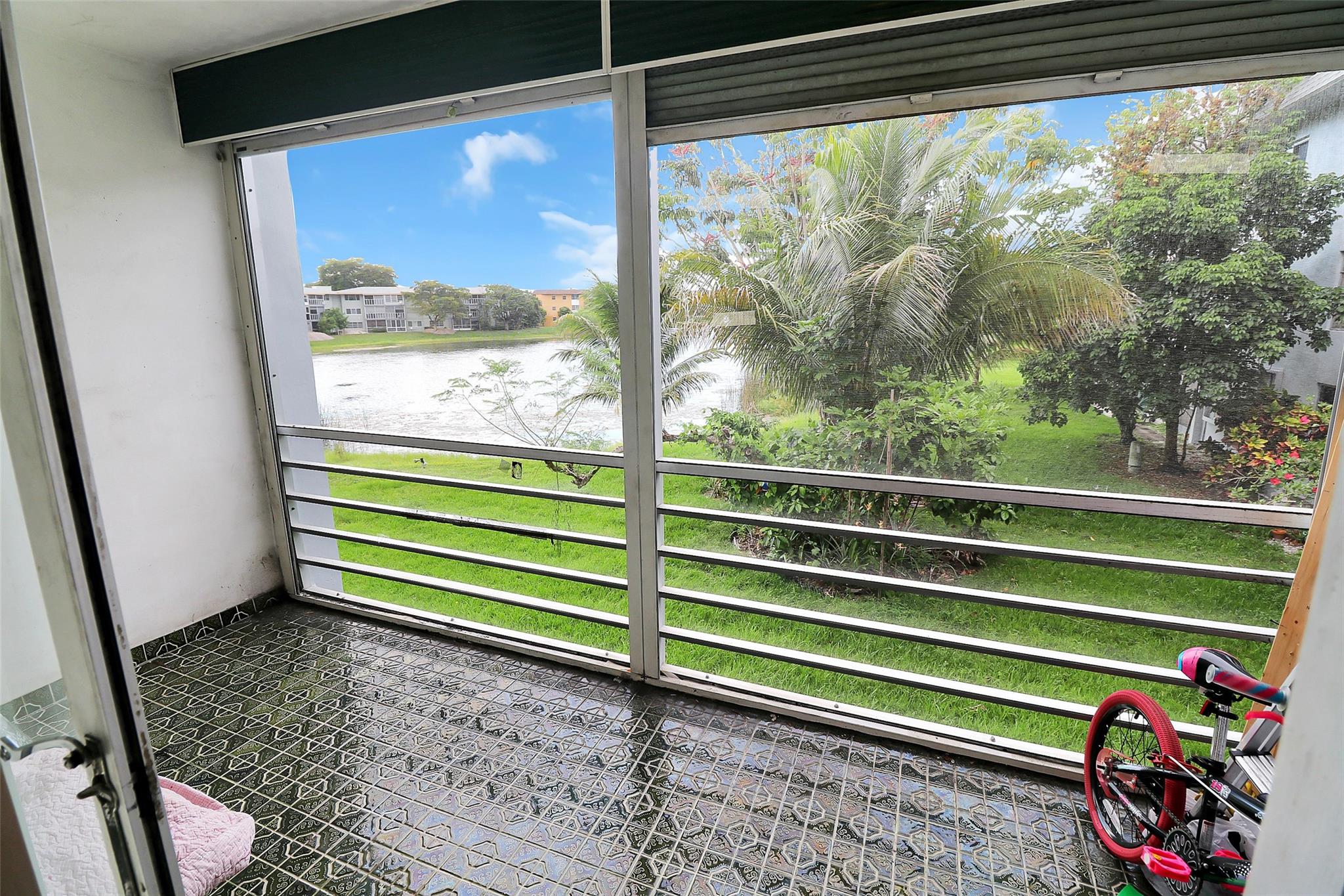 Berkeley Manor - Residential