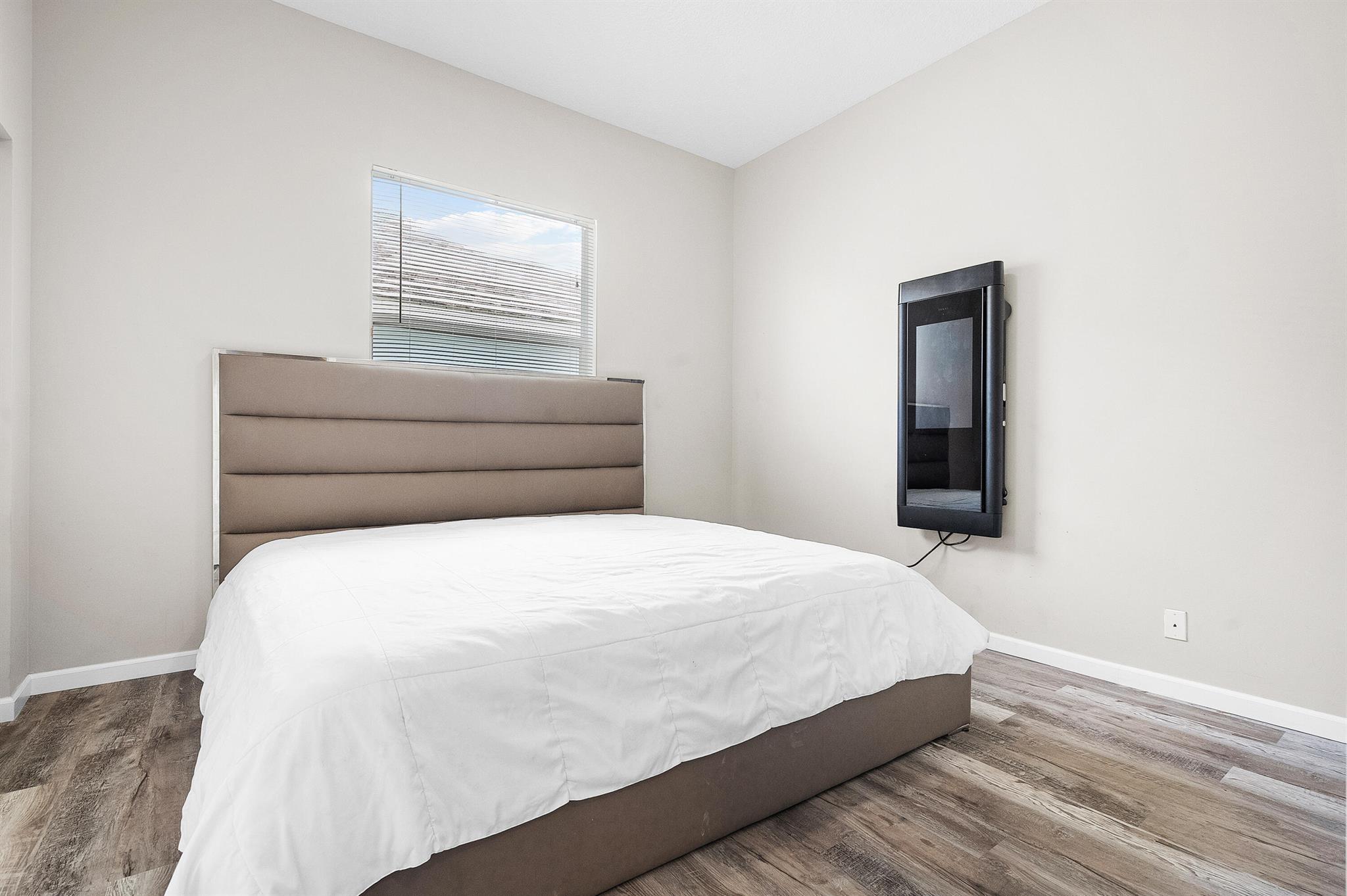 MAGNOLIA LAKES AT ST LUCI - Residential