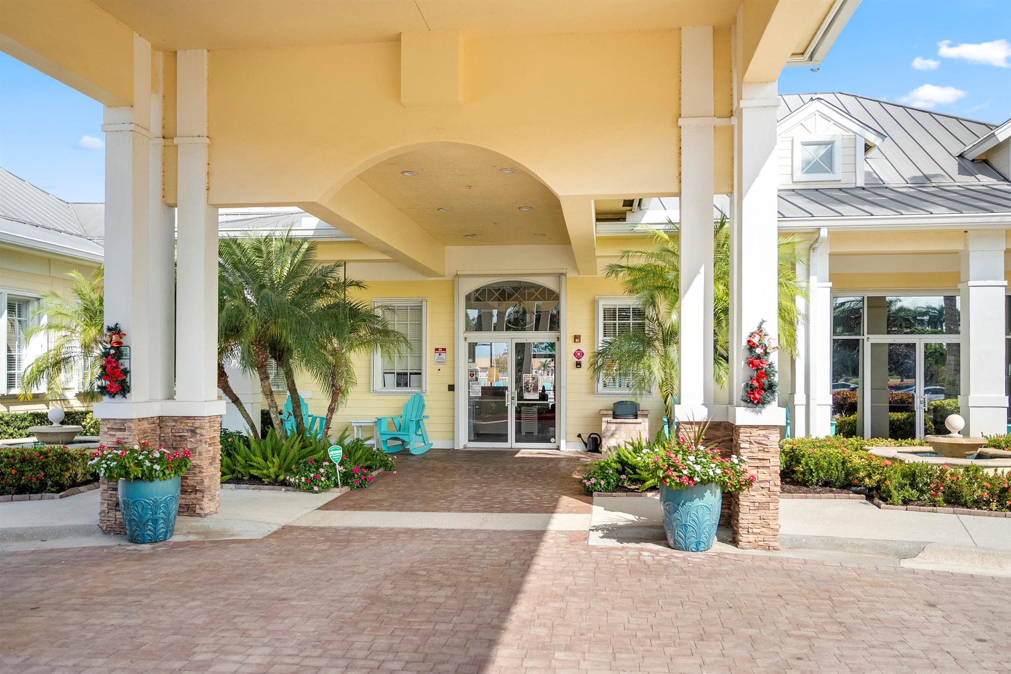 MAGNOLIA LAKES AT ST LUCI - Residential