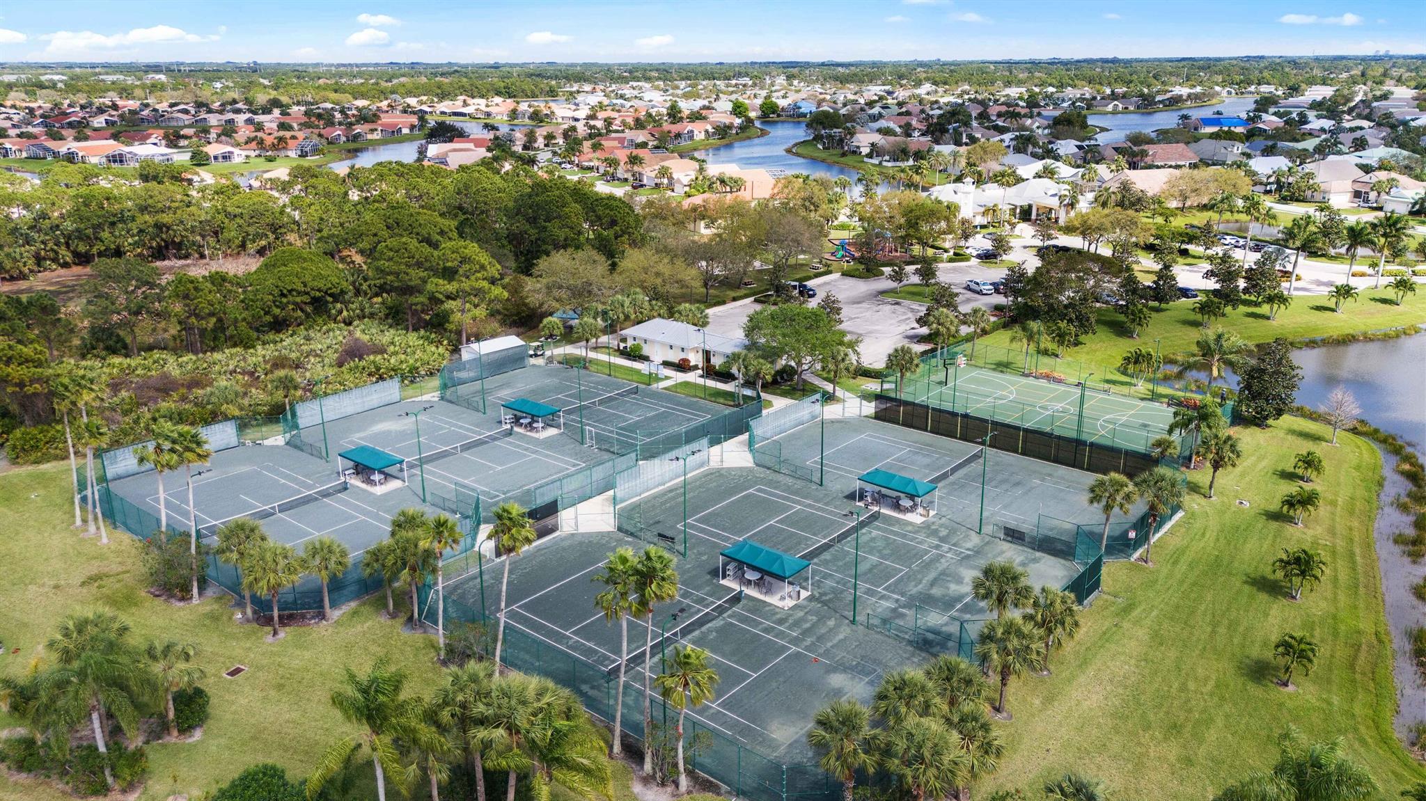 MAGNOLIA LAKES AT ST LUCI - Residential