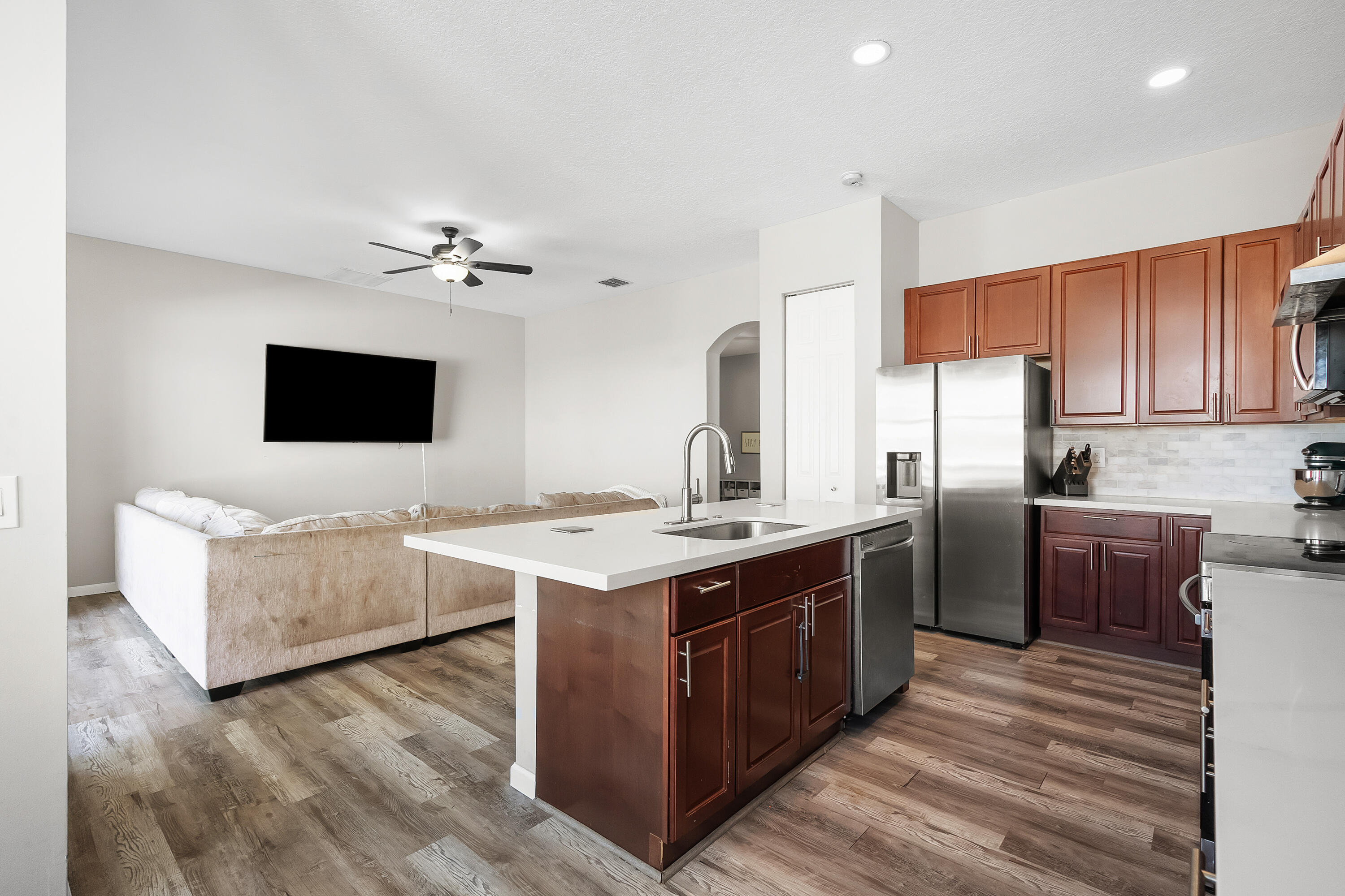 MAGNOLIA LAKES AT ST LUCI - Residential