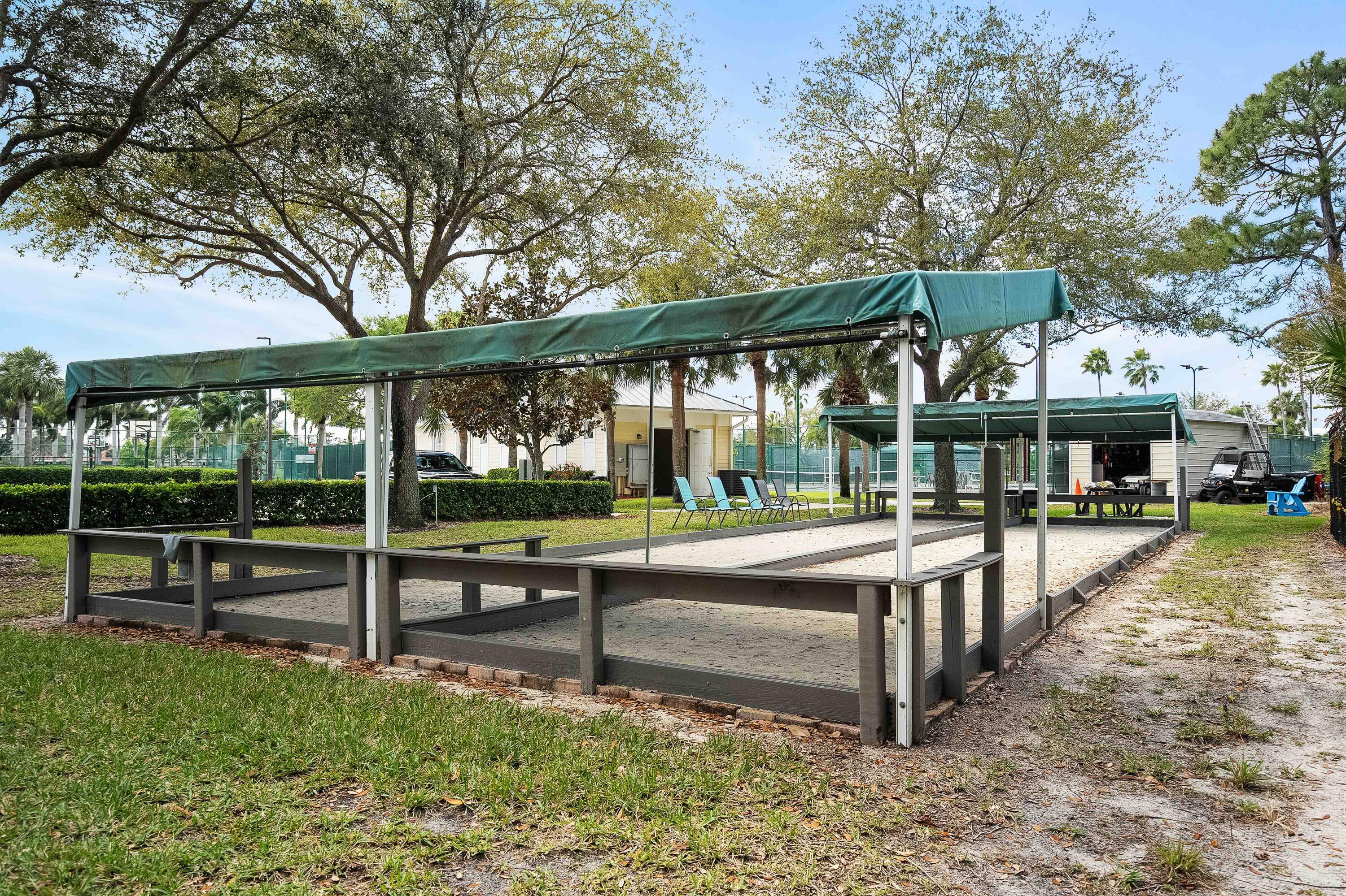 MAGNOLIA LAKES AT ST LUCI - Residential